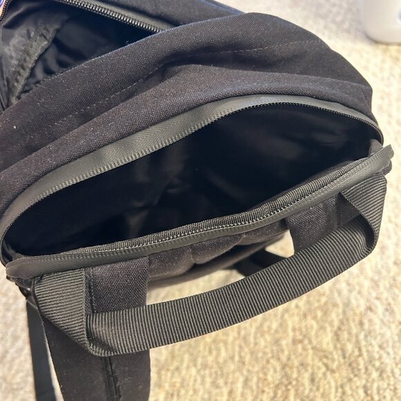 Brevite The Jumper Camera Backpack (Triple Black) - Picture 6 of 15